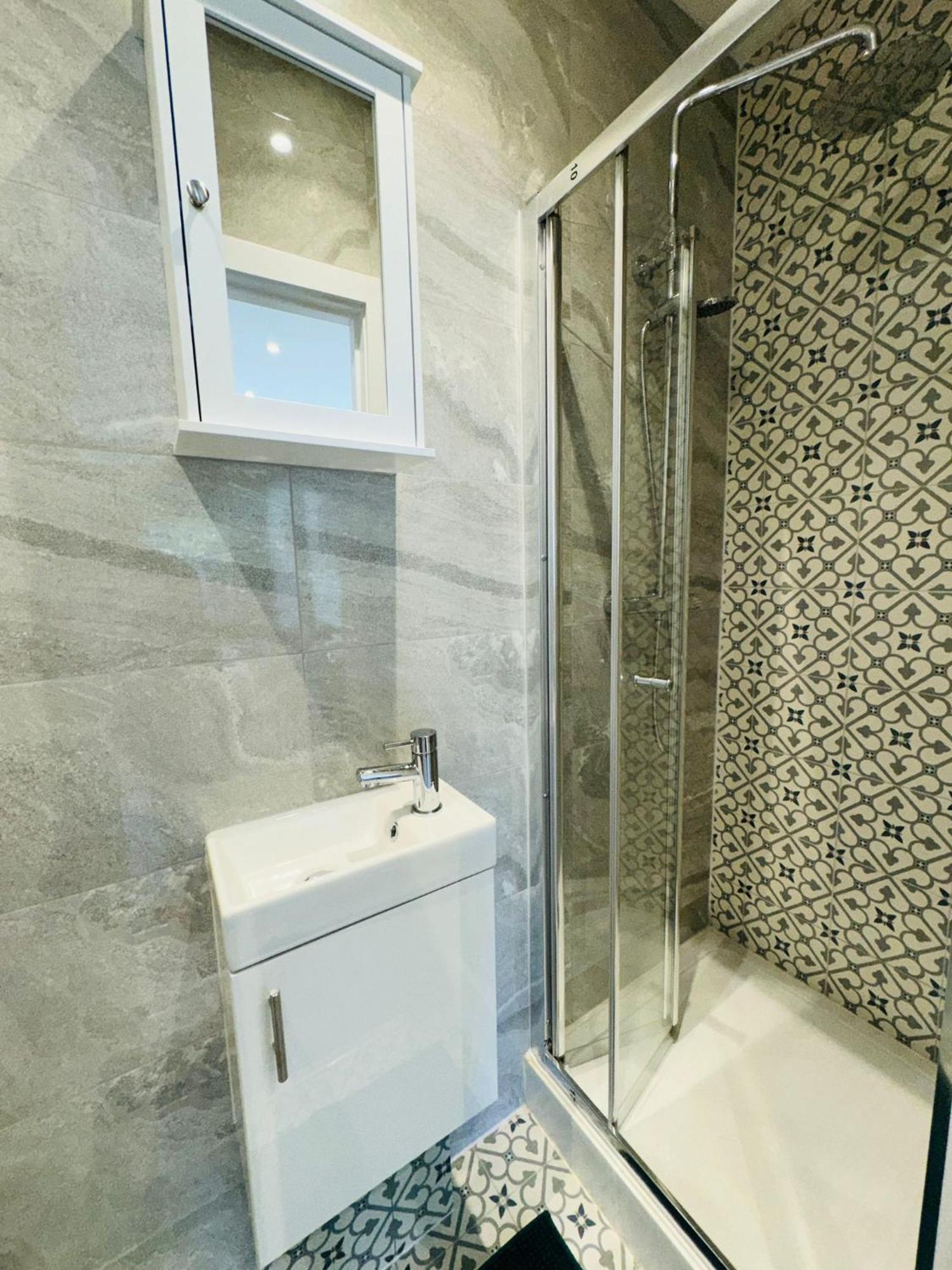 Luxury Central London Flats, Ideal For Tourists Buitenkant foto