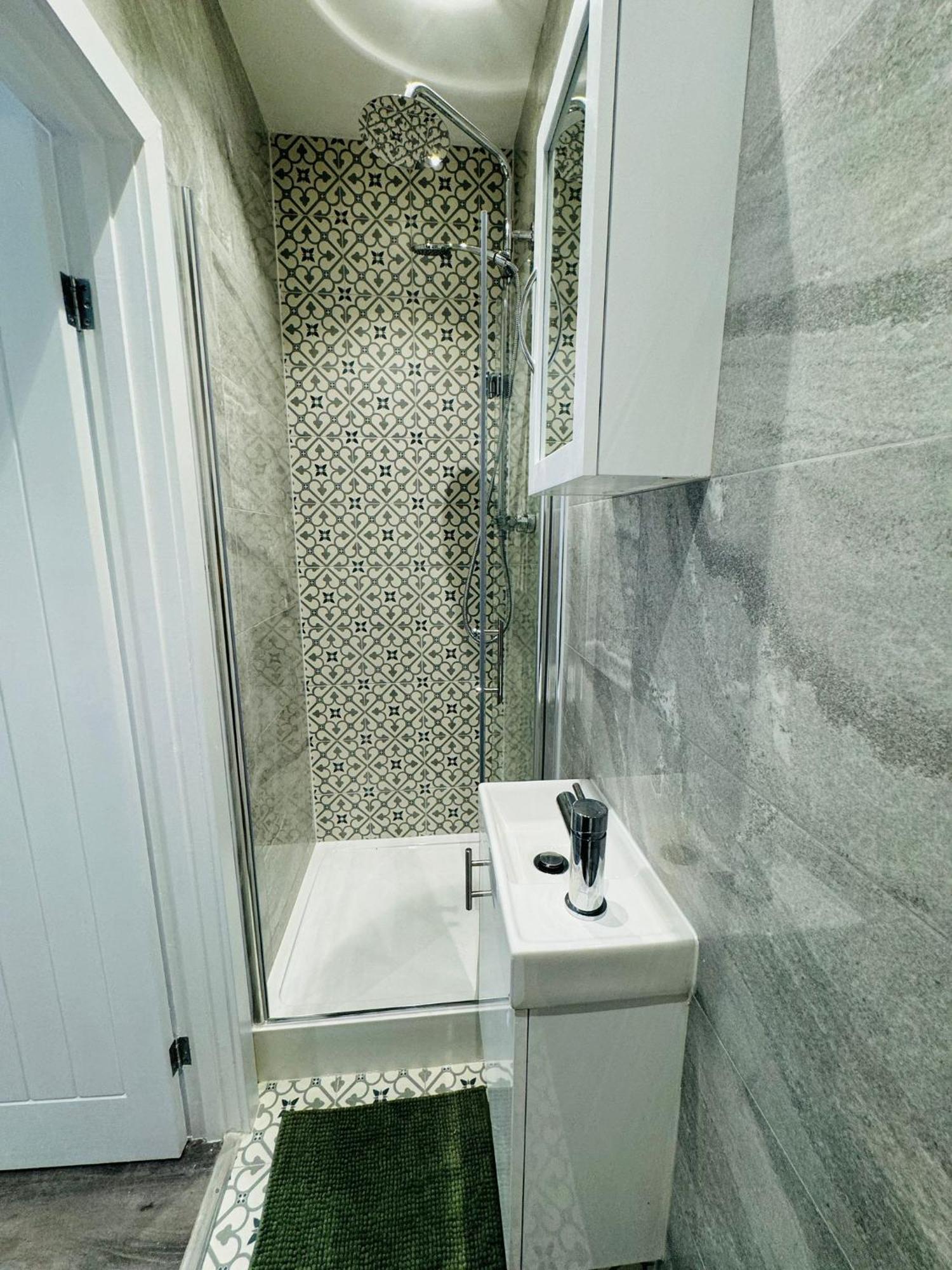 Luxury Central London Flats, Ideal For Tourists Buitenkant foto